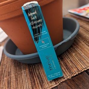 Thrive mascara